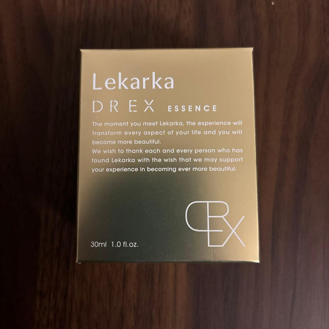 専用２点！！エッセンスSとスキンスムーサー