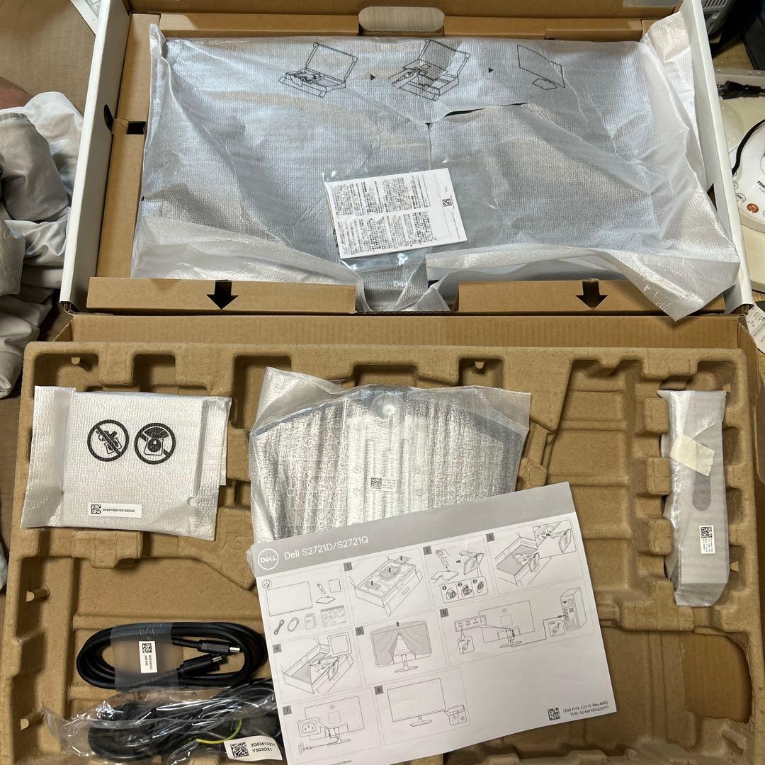 DELL 27インチ　ディスプレイ　S2721Q スタンド未使用　箱付き