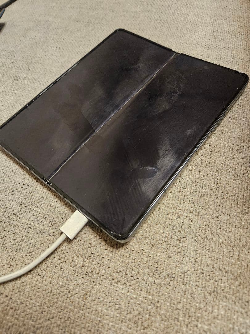 ハ*ン様 ジャンクSamsung Galaxy Z Fold 4 グレー 本体5