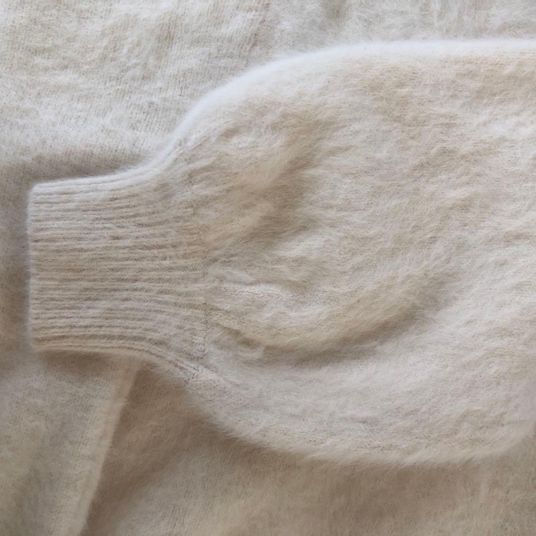 【美品】OHGA ラクーン ニット ホワイト ハイネックファーニット