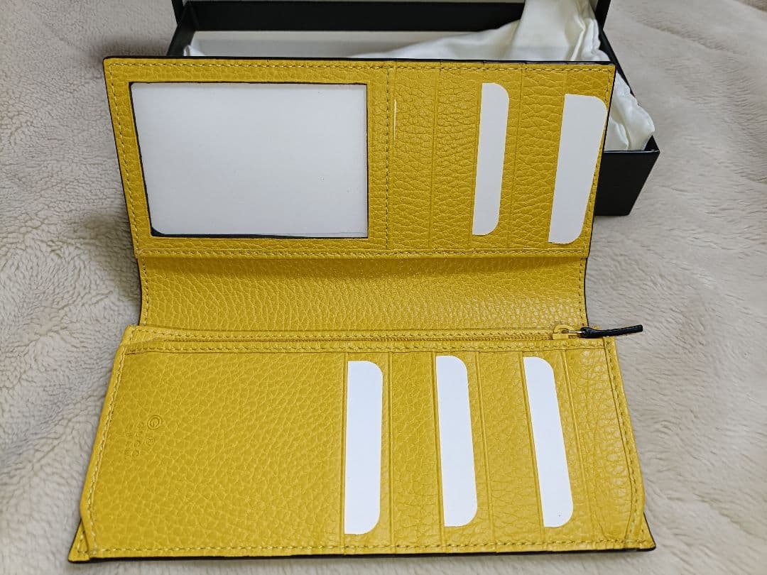 MONO様用　GUCCI ブラック 長財布 イエロー内側
