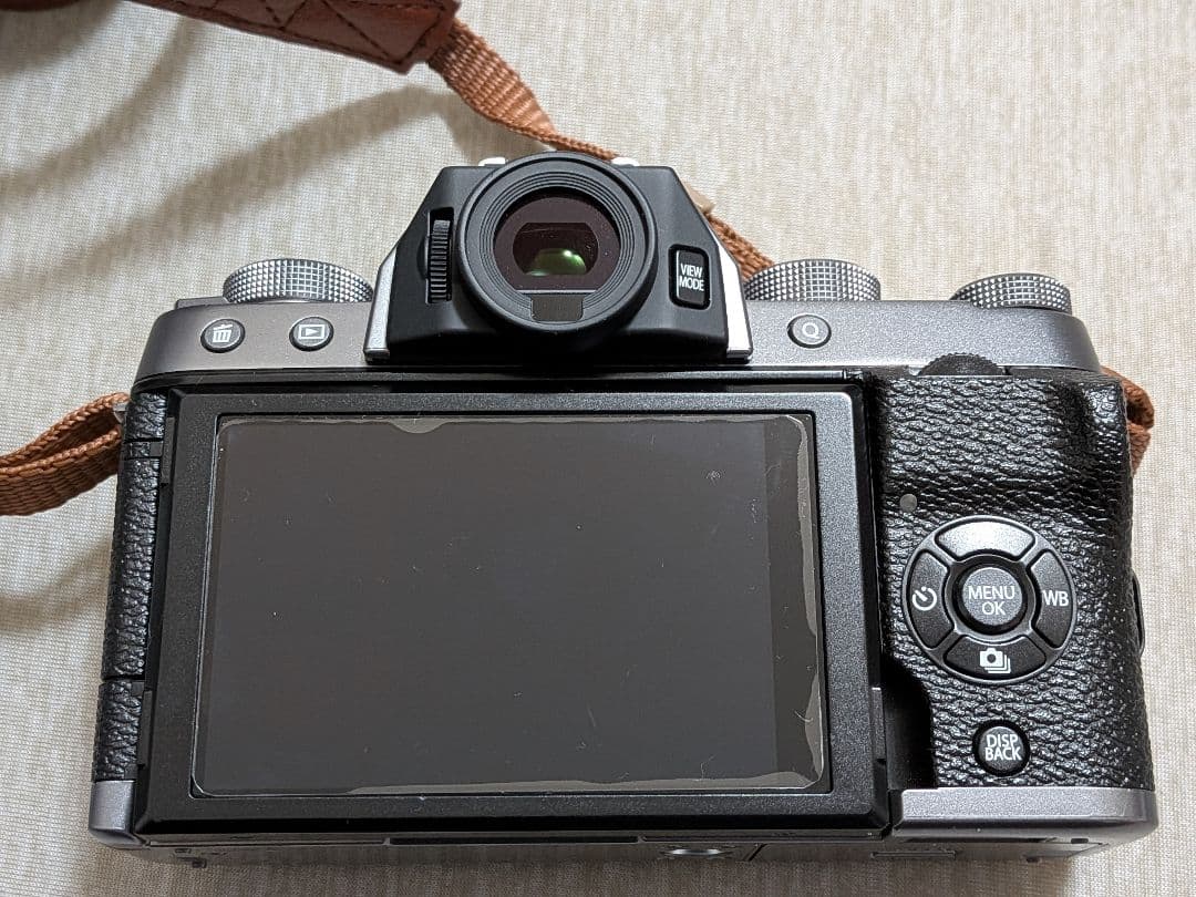 ハ*ン様 【最終値下】FUJIFILM X-T100 ボディ（ダークシルバー）ス