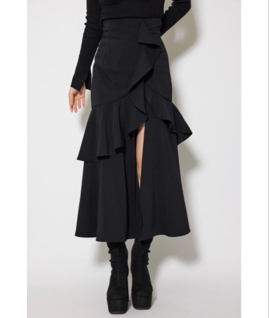 rienda フリルスリットハイウエストスコートショートパンツ