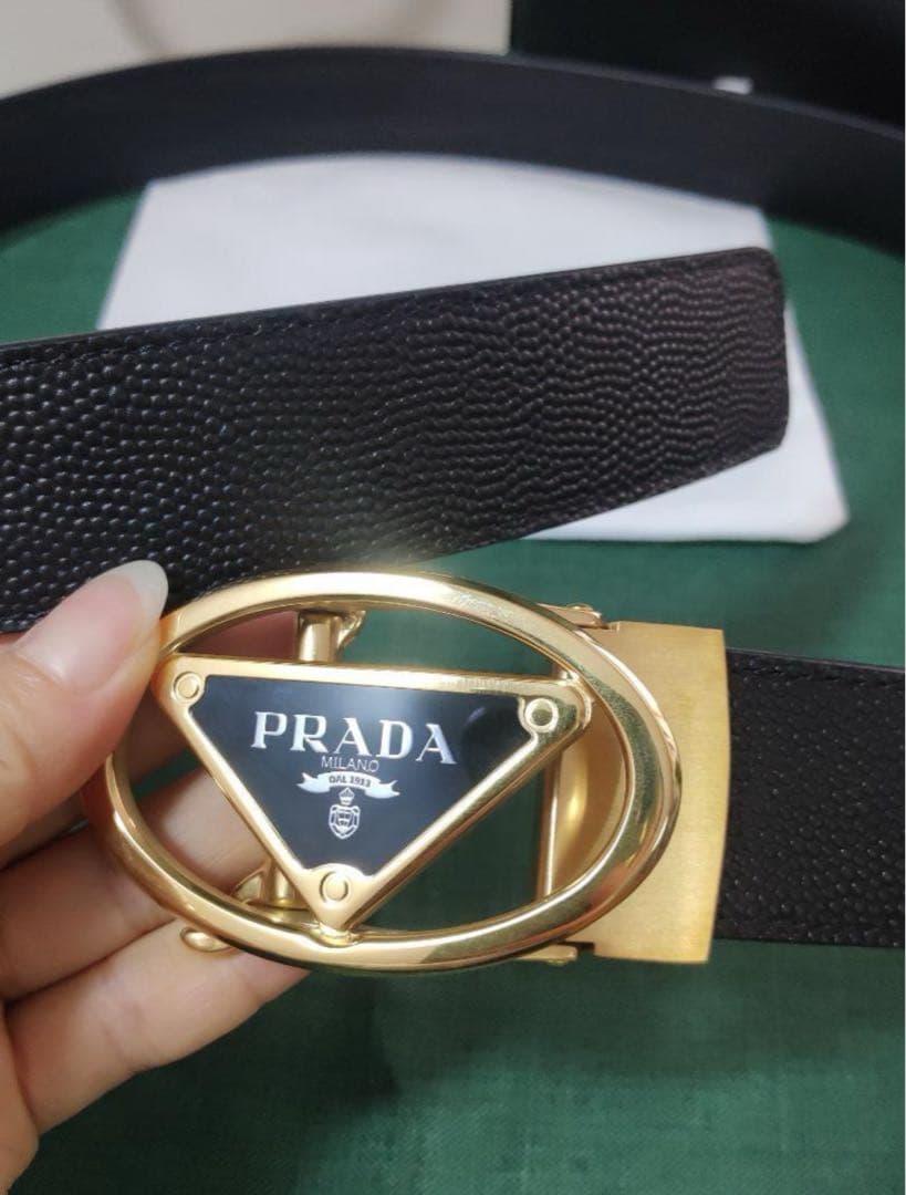 超美品★プラダ/PRADA サフィアーノ三角ロゴベルト　ゴールド金具　95