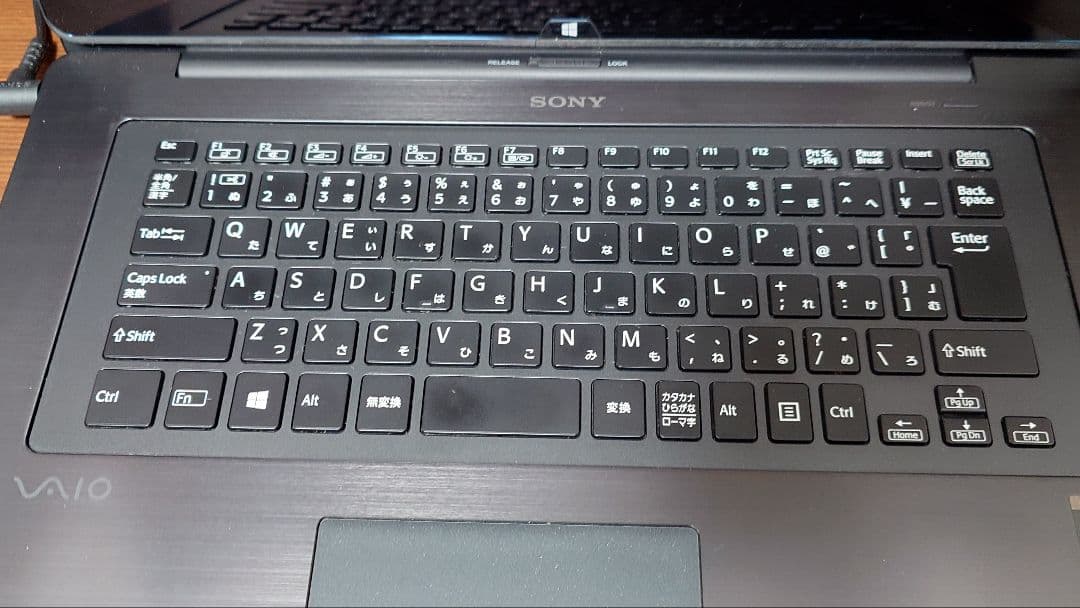 SONY VAIO Fit15 SVF15NB1GN バッテリー無