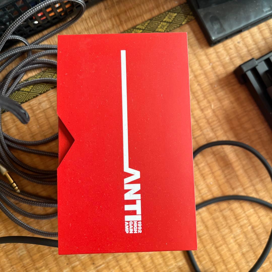 ギター Universal Audio UAFX ANTI 1992