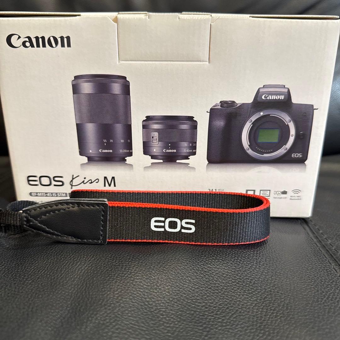 お買得！Canon EOS Kiss M ブラック+レンズ３本+おまけ複数