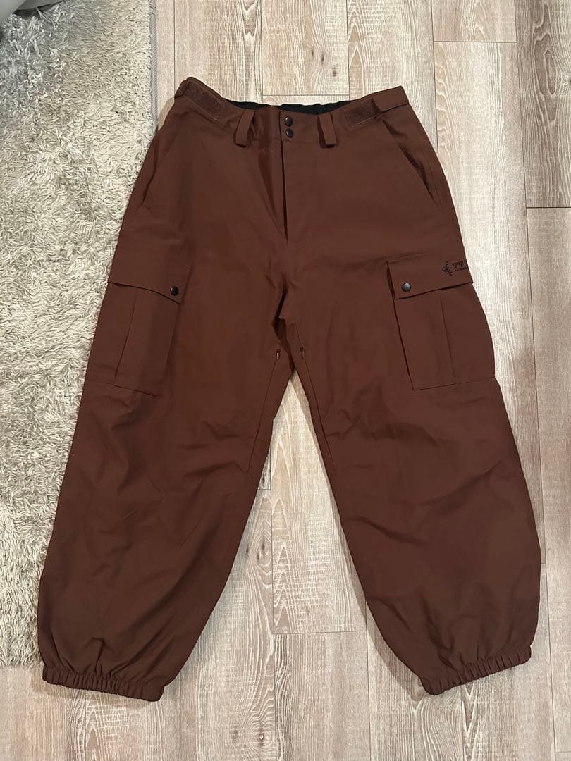 美品 NOMADIK 777 スノーボードパンツ M
