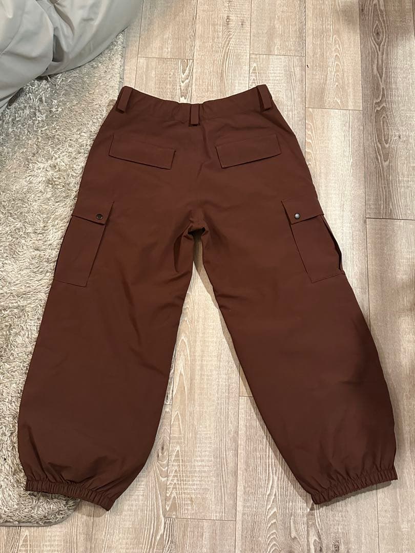 美品 NOMADIK 777 スノーボードパンツ M