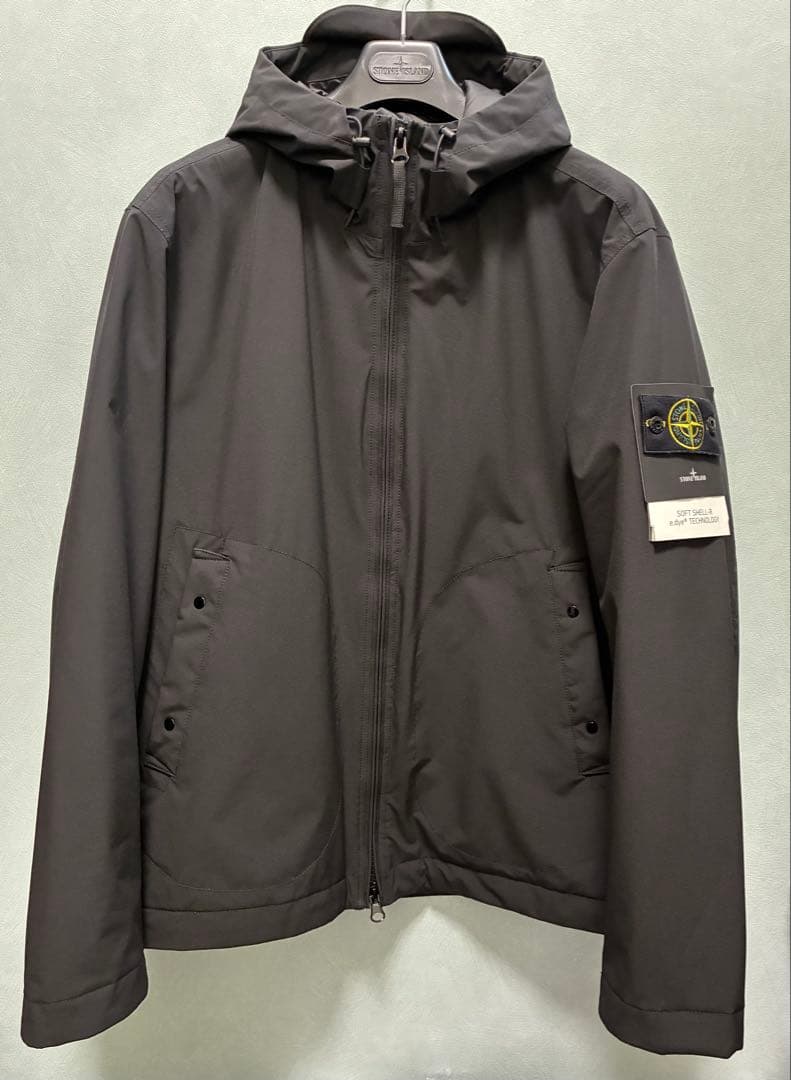 ま*ろ様 STONE  25AW 中綿 ジャケット　ストーンアイラン