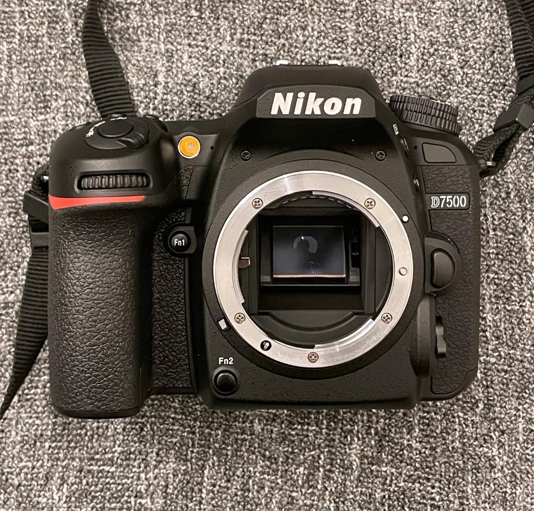 Nikon D7500 本体