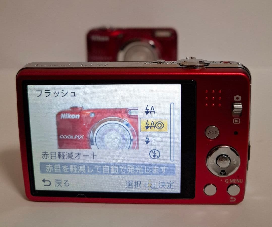 [美品]パナソニック Panasonic LUMIX DMC-FH8 コンデジ