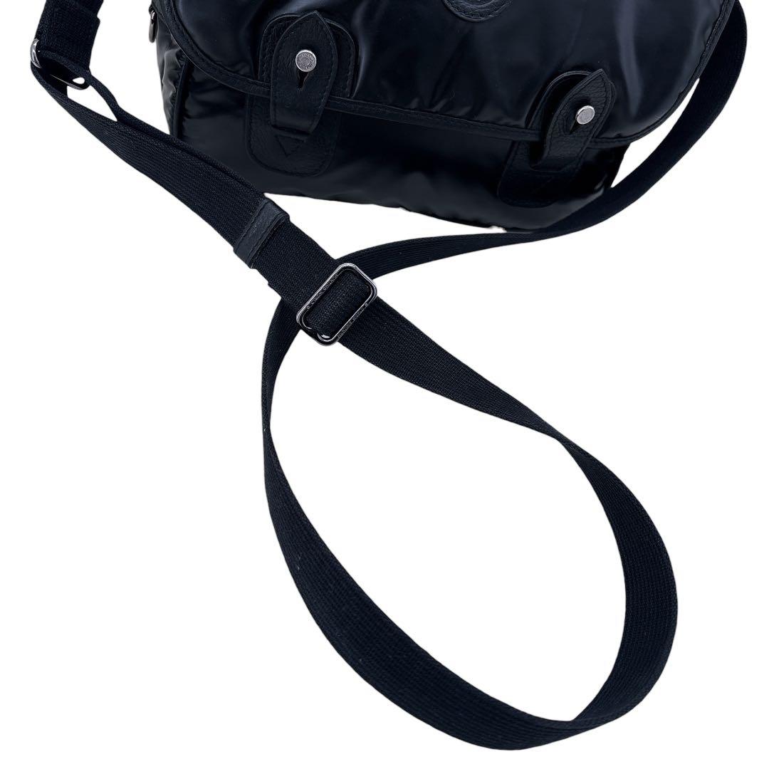 【美品】ハンティングワールド メッセンジャーバッグ サコッシュ バチュークロス