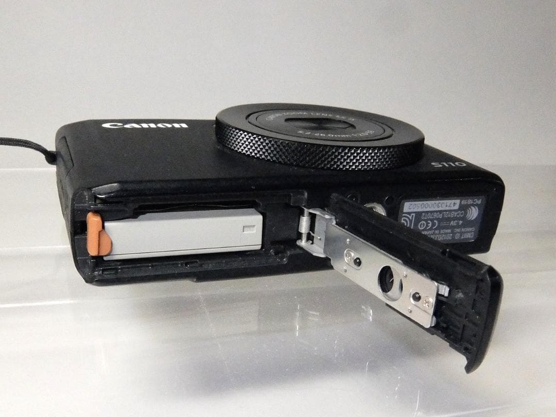 Canon powershot S110 　美品　ストロボ不具合あり 週末セール