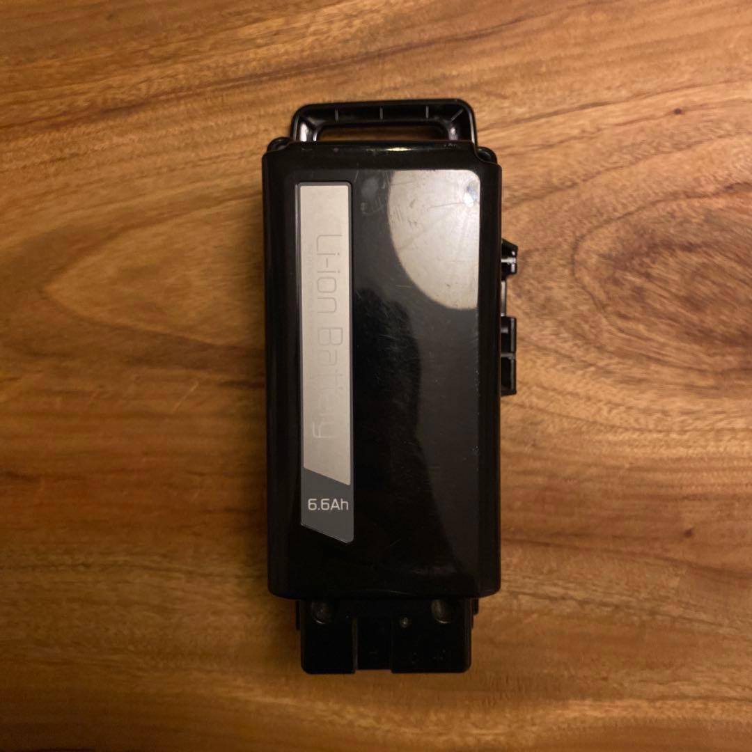 パナソニック　電動自転車　バッテリー（充電器付）