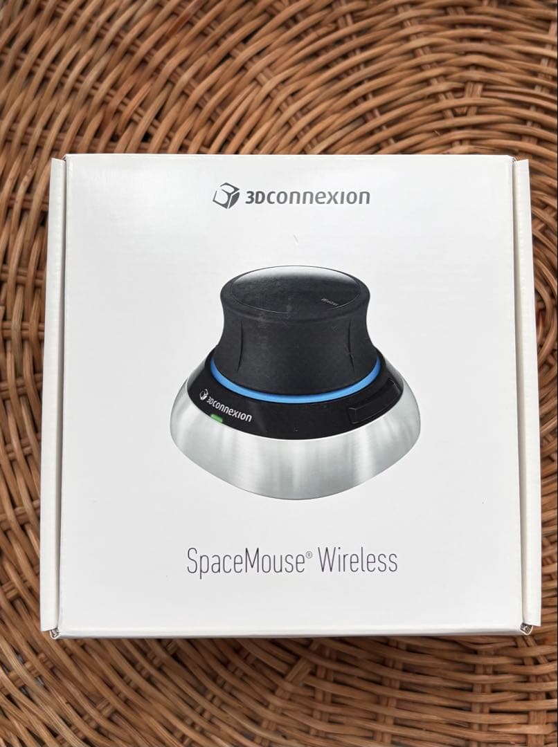 3Dconnexion SpaceMouse Wireless 本体