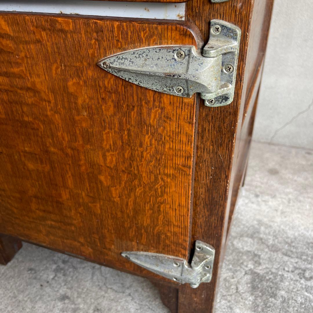 昭和レトロ　木製冷蔵庫　氷冷蔵庫　ビンテージ冷蔵庫