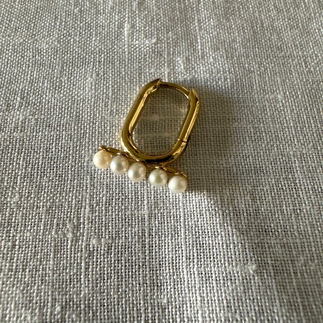 pucicoさま専用〜MARIA BLACK パール付き片耳ピアス