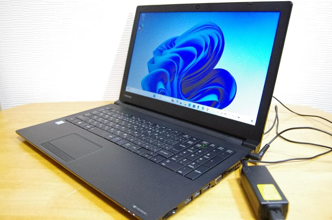 東芝dynabook B65/DN 第8世代 i5-8250U/12G/256G