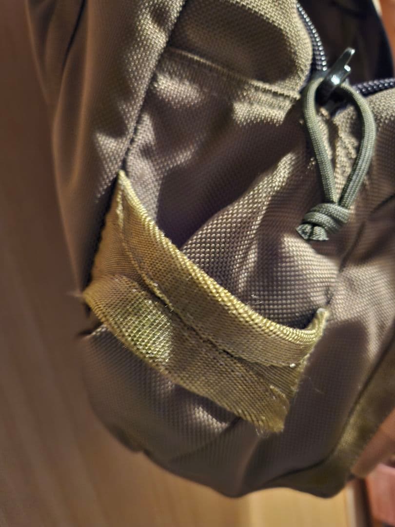 BRIEFING トートバッグ グレー/オリーブ