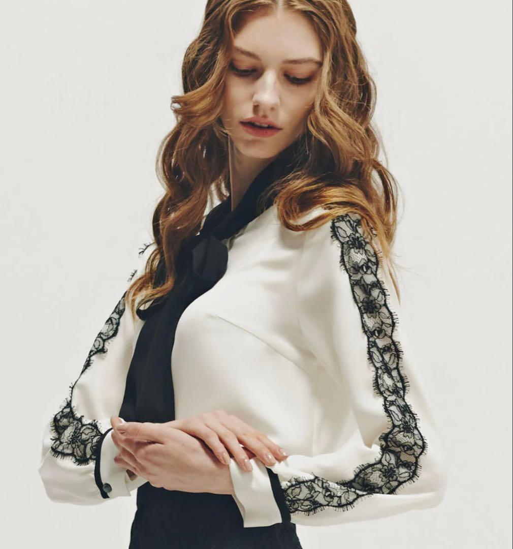 【新品タグ付】PINKY&DIANN レースコンビバイカラーリボンブラウス　完売