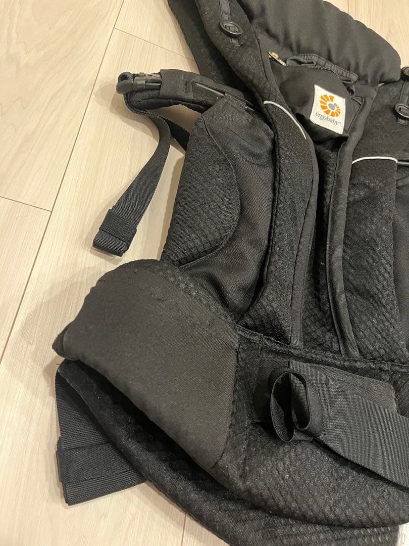 ♦︎エルゴベビー♦︎OMNI Breeze オムニブリーズ ブラック 取説付