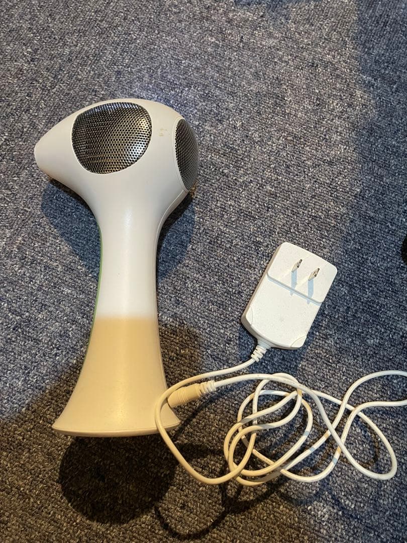 脱毛器 5段階設定 ホワイト/グリーン　トリア　TRIA