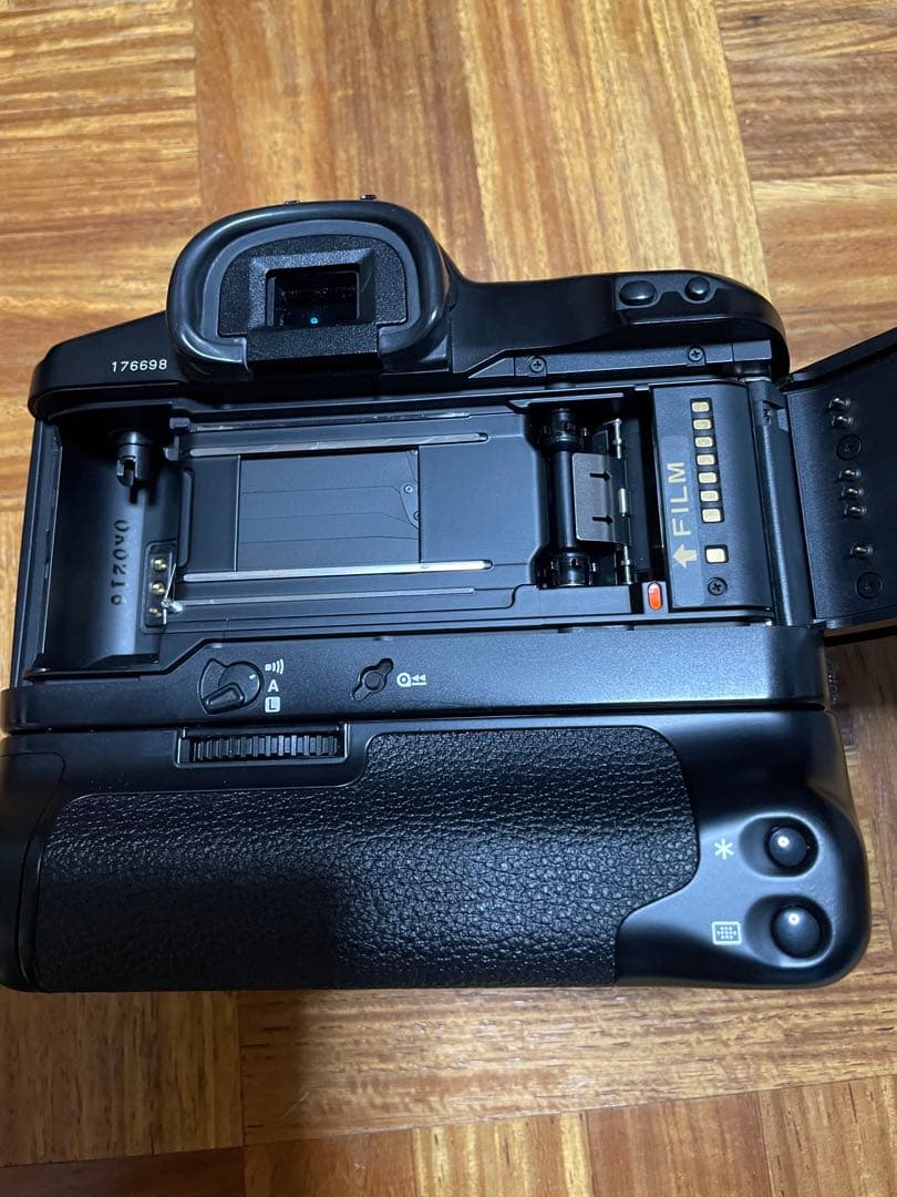 フィルムカメラ Canon EOS-1NHS