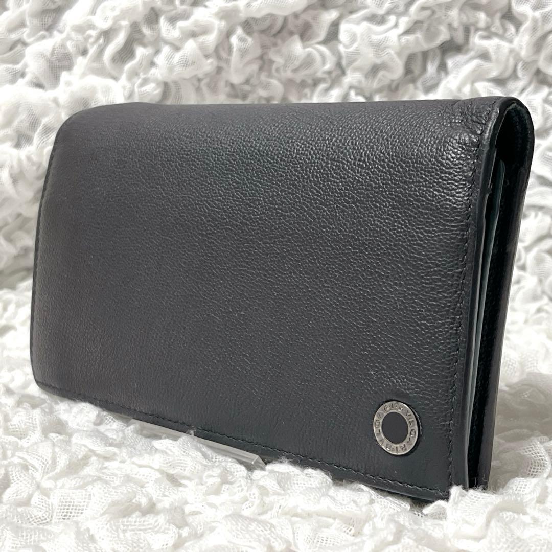 現行品✨BVLGARI ブルガリ ブルガリマン 二つ折り　財布 バイカラー　黒