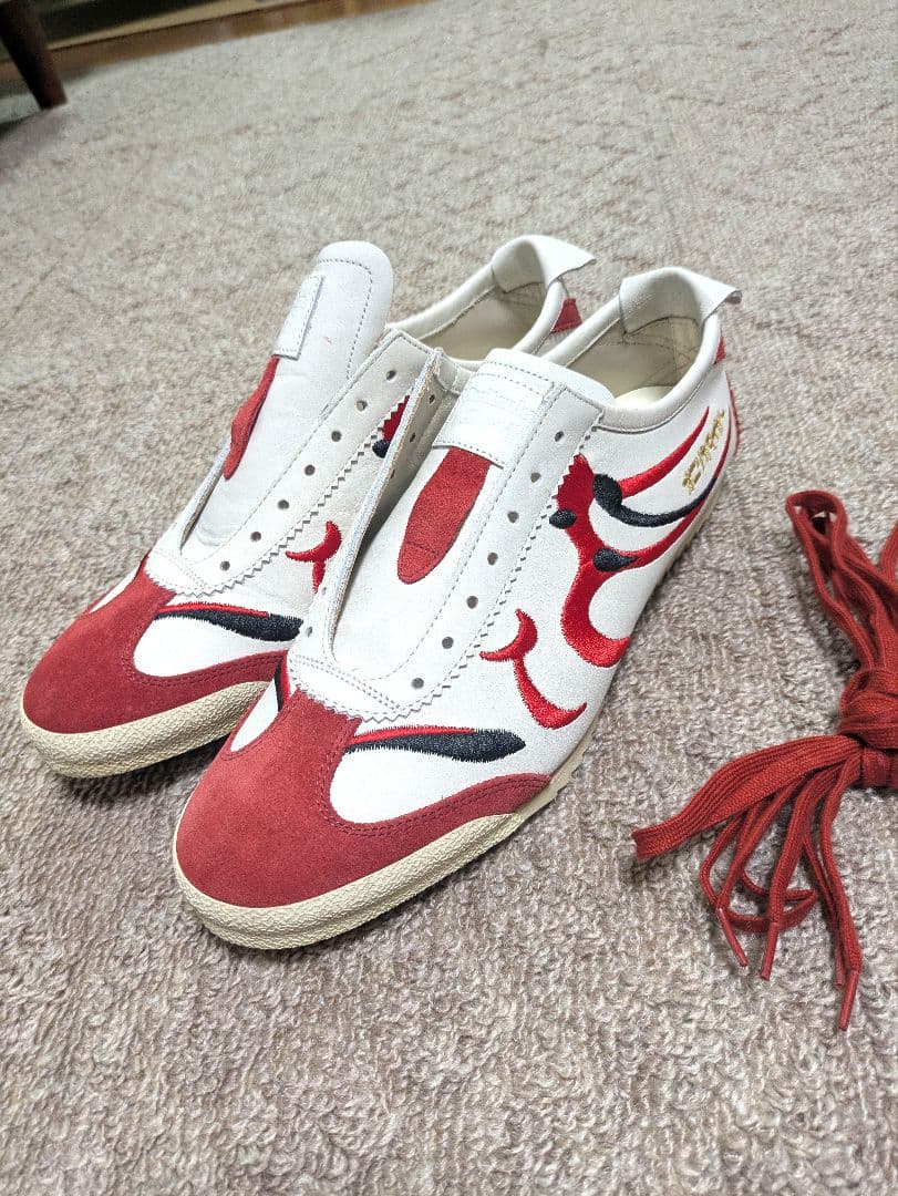 むらカキ【Onitsuka Tiger】MEXICO 66 DELUXE