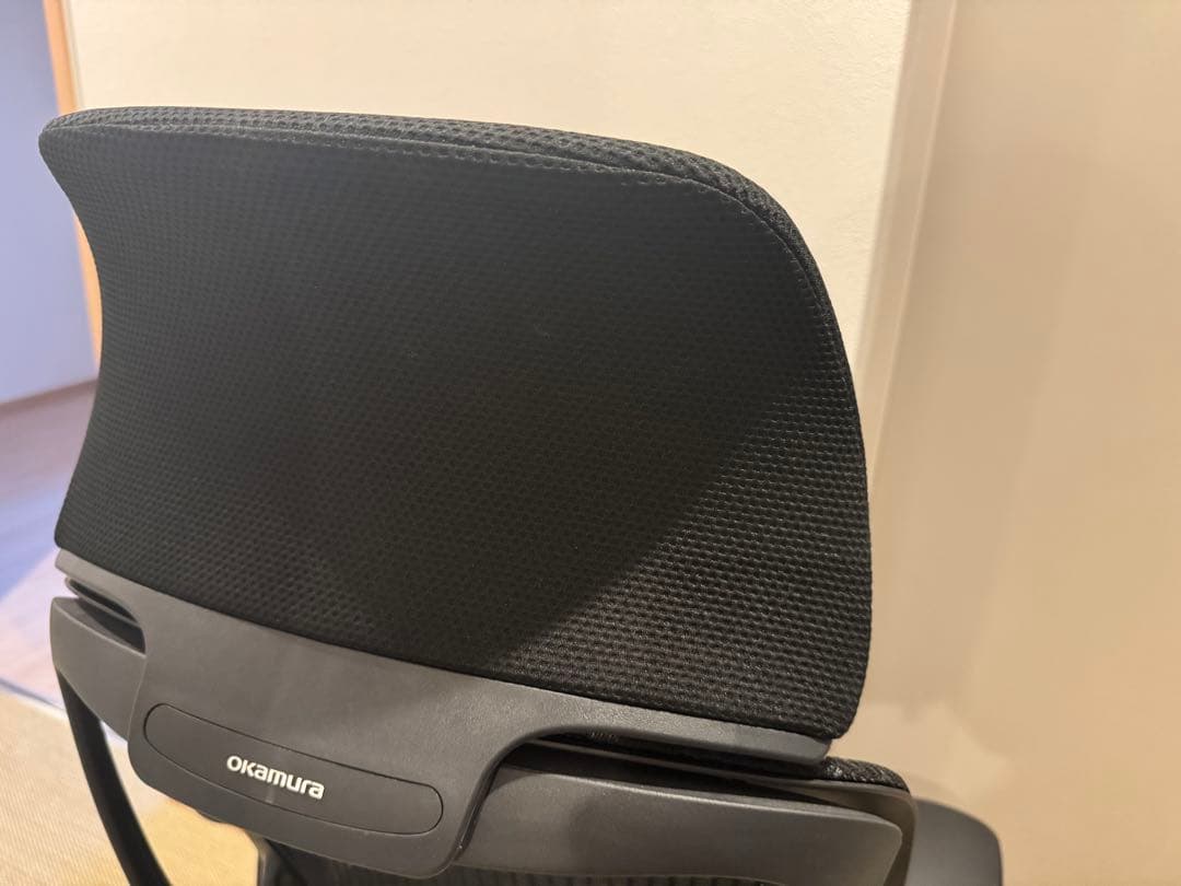 オカムラ　シルフィ　ヘッドレスト