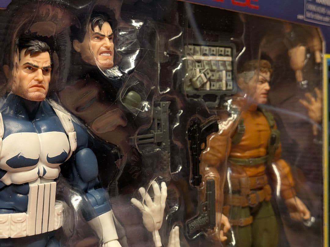 パニッシャー＆ニック・フューリー 2体セット新品未開封ゲーマーバース