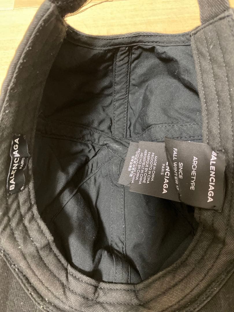 バレンシアガ　レディース　キャップ　帽子