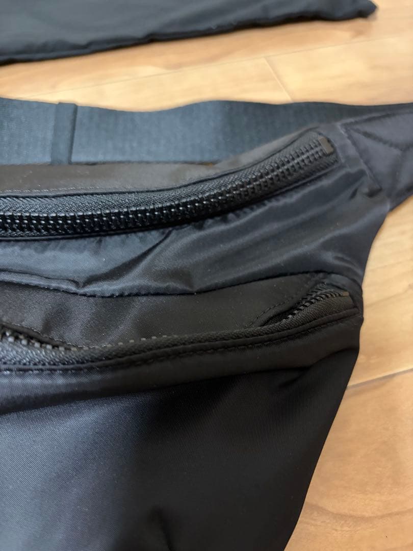 Y-3 MRPHD XBODY ロスボディーバッグ　　ブラック