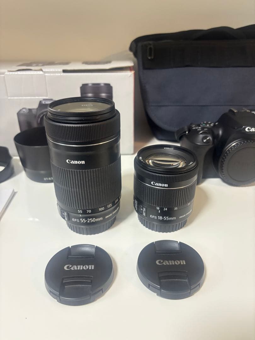 超美品 【Canon EOS Kiss X10 ダブルズームキット】