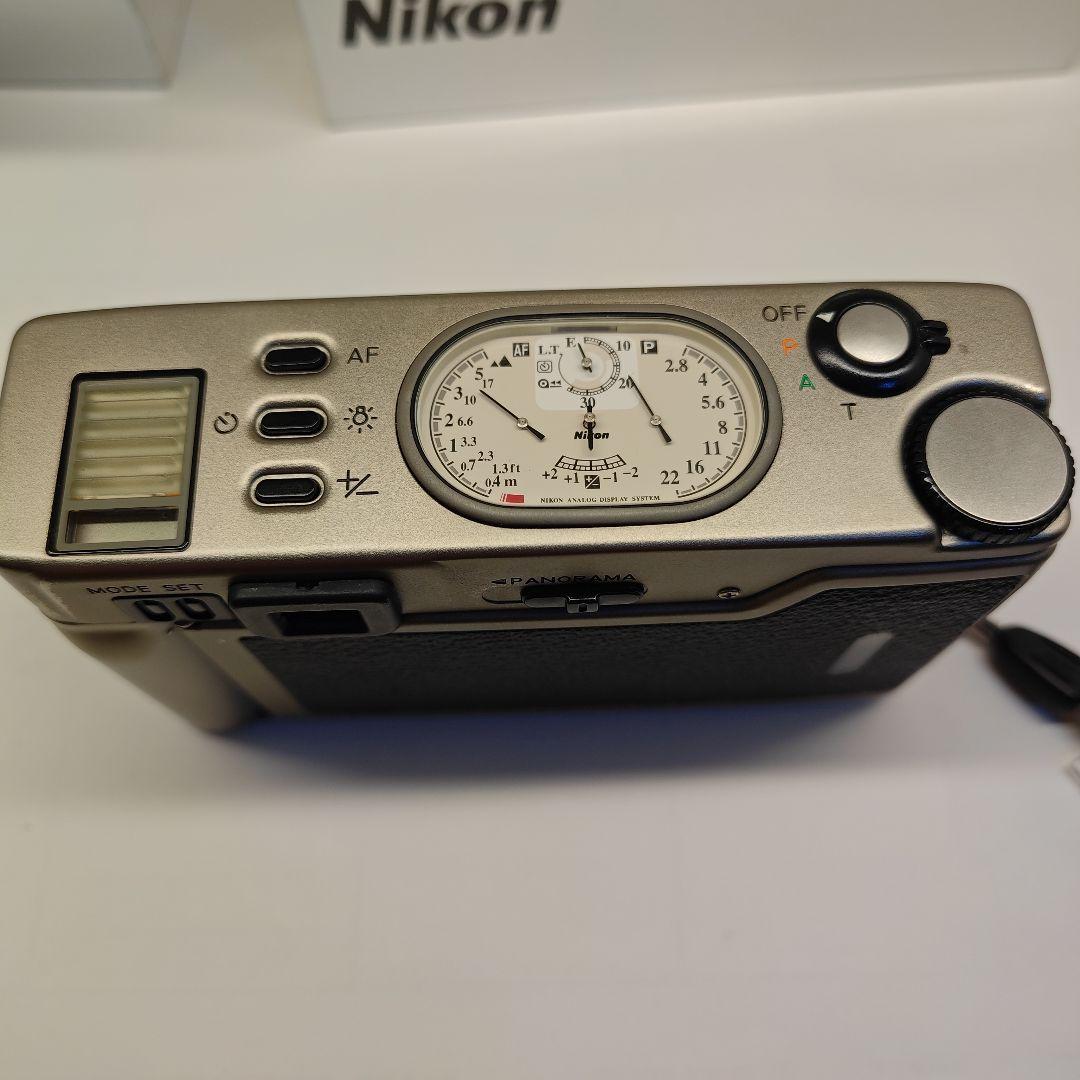 Nicon 35Ti コンパクトカメラ