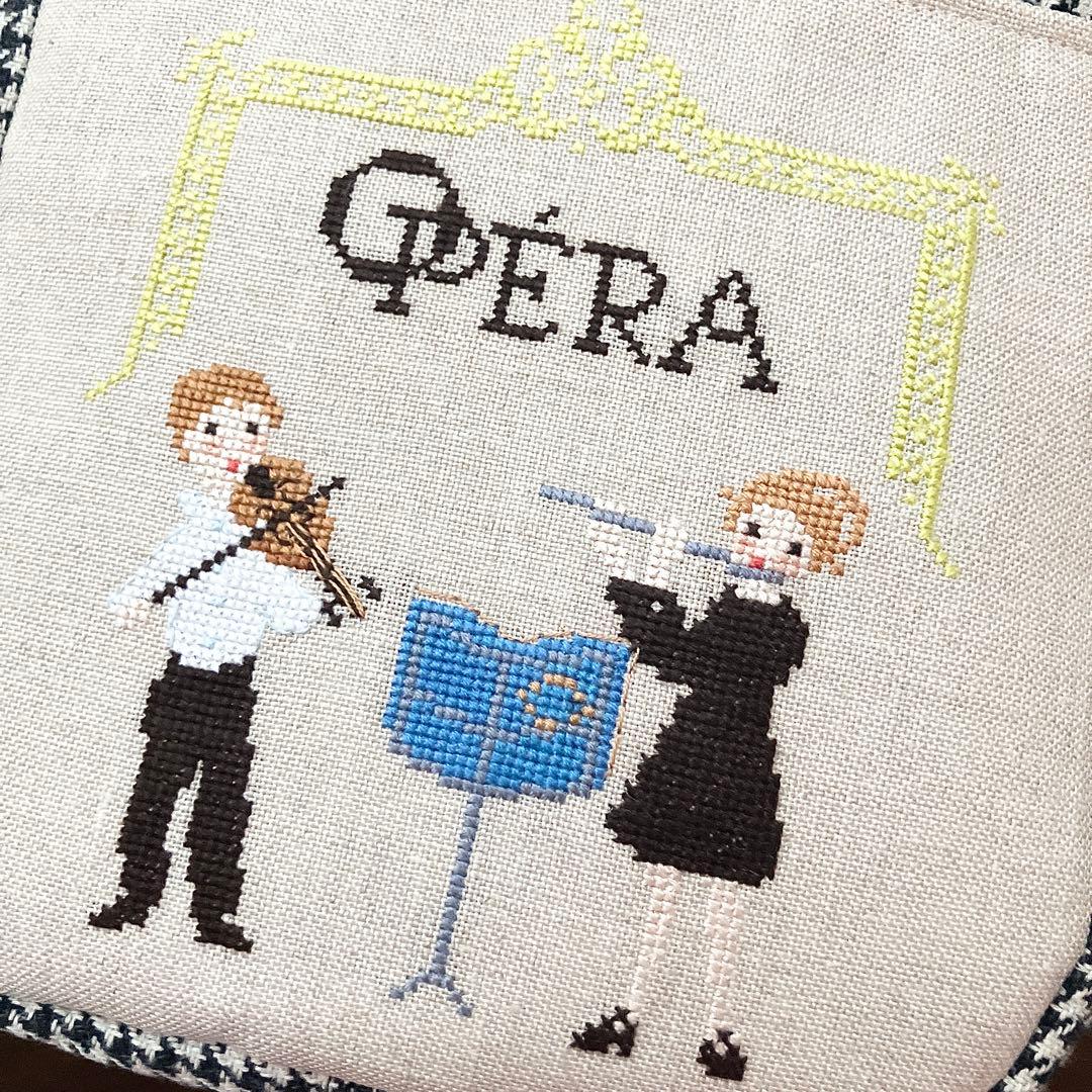 【クロスステッチ❤︎ツイードトートバッグ】ハンドメイド　手刺繍　サモイロフ