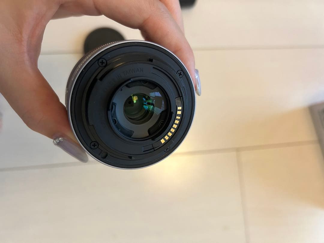 Canon EOS M100 ホワイト ミラーレス一眼 本体