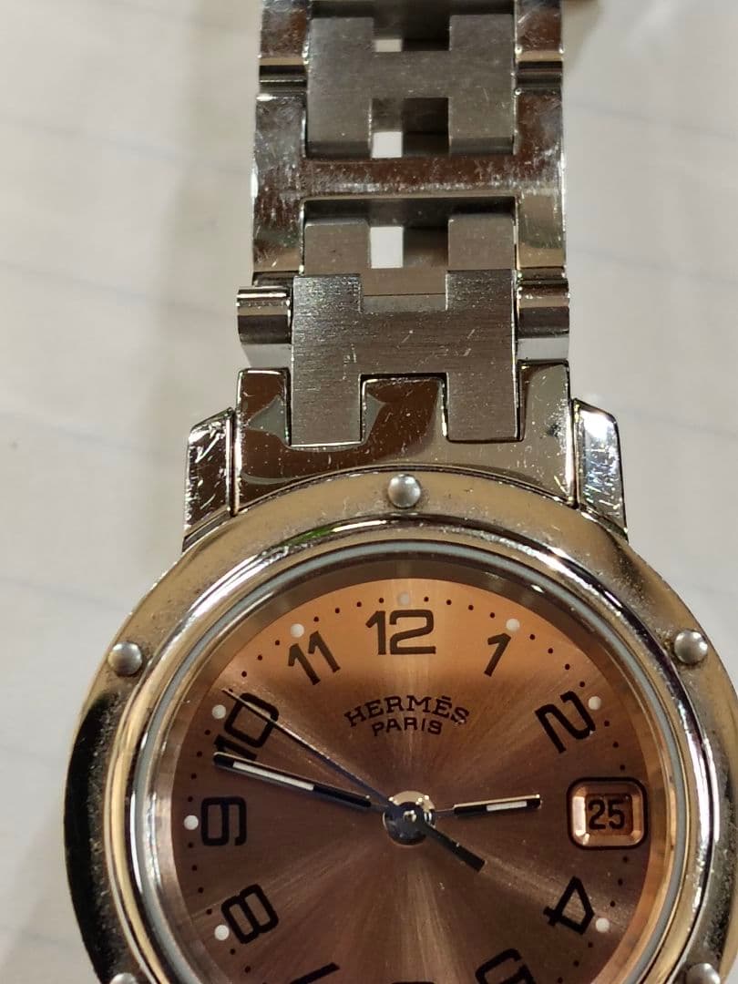ラ*ン様 HERMÈS 腕時計 ピンク文字盤 スイス製【ジャンク】