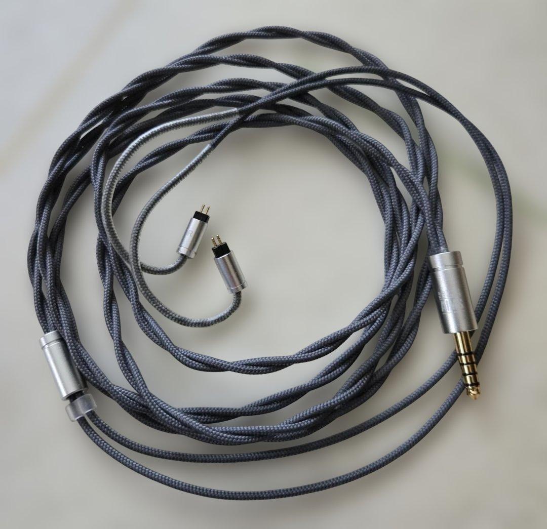 HIFIMAN Svanar【専用リケ－ブル付き】