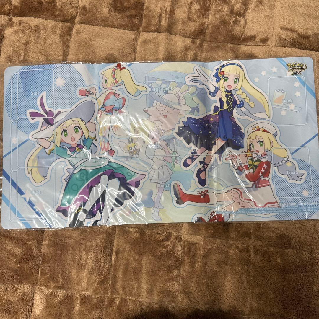 と*う様 【新品未開封】 おしゃれを楽しむリーリエ ポケマスEX プレイマット