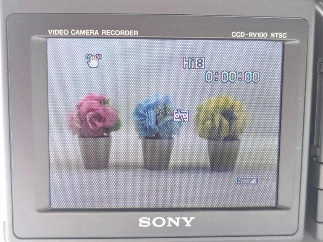 8mmテープのダビングに！ SONY ビデオカメラ CCD-RV100