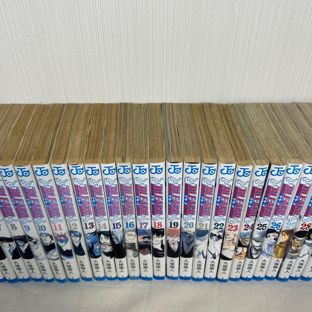 【匿名配送】　BLEACH ブリーチ 1〜74巻　全巻セット　一巻初版