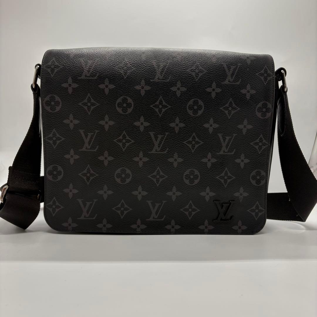 るーー ルイヴィトン エクリプスディストリクト PM ショルダーバック 黒