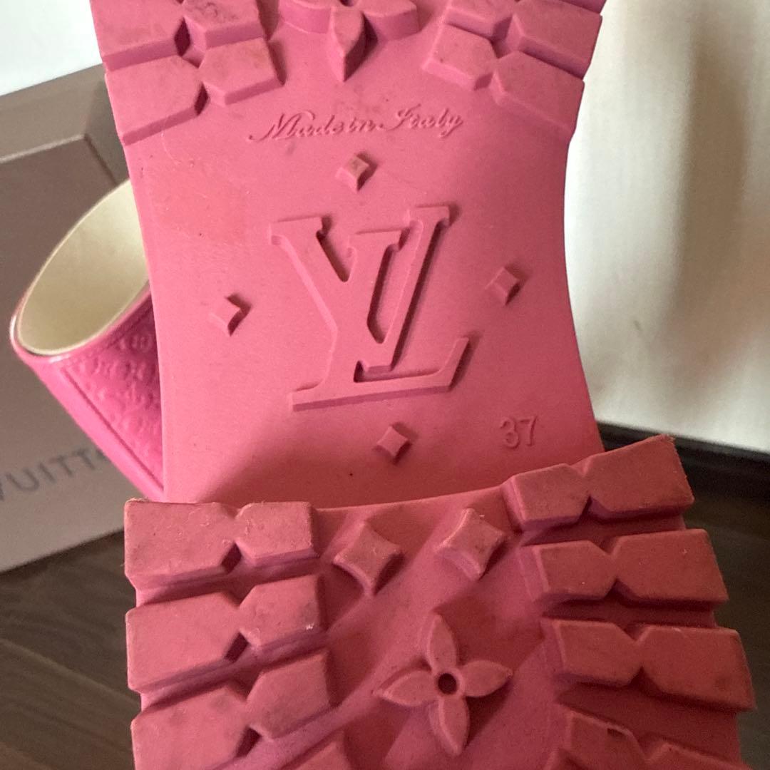 LOUIS VUITTON ピンクラバー　レイン　ブーツ