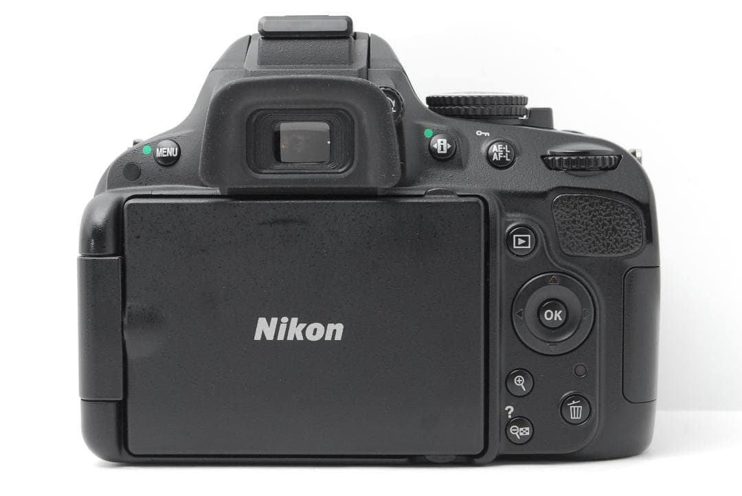 【バリアングル液晶　らくらく自撮り】Nikon D5100　スマホ転送　動画撮影