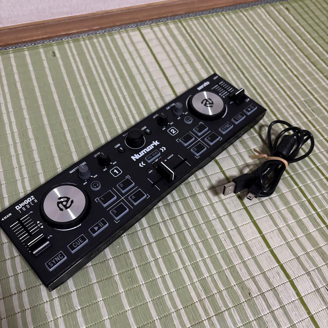 ニュマークNumark DJコントローラー DJ2GO2 Touch