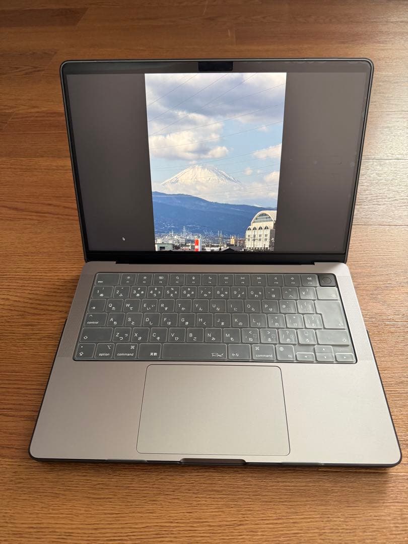 Apple MacBook Pro シルバー　1TB 24GB M3