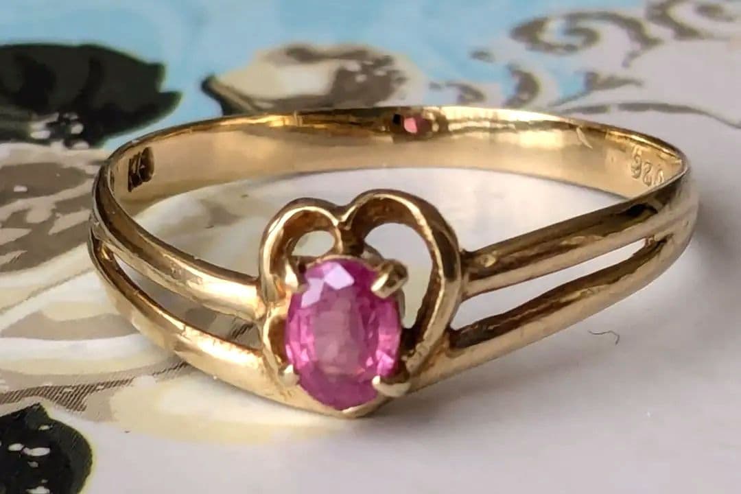 早い者勝ち　ピンクガーネット ハート型 台座　ゴールドリング　K18　18金