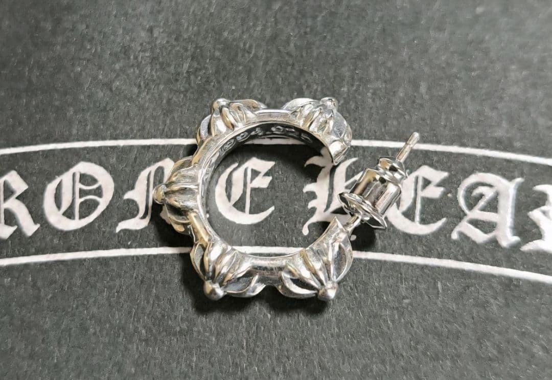 CHROME HEARTS SBTクロスバンドフープ ピアス 片耳